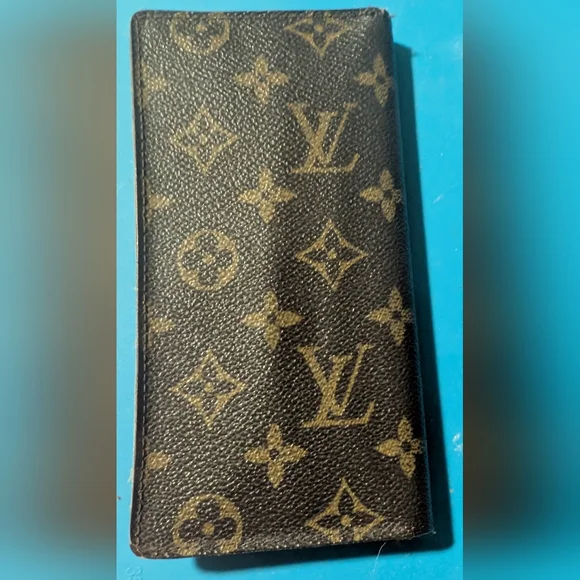 Louis Vuitton Monogram Billfold Wallet w 2 Credit Card slots. 💳 💲 - Picture 5 of 5